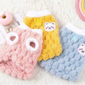 Áo lông mặt gấu viền cổ trắng XXL